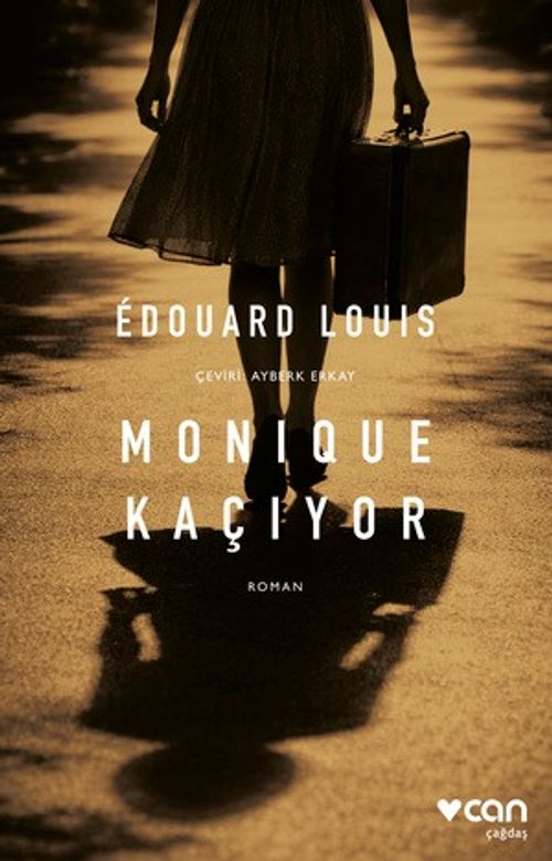 Monique Kaçıyor