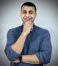  Suat Koroğlu