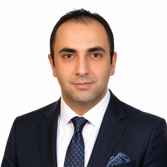  Mehmet Akif Özer