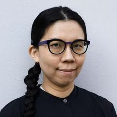  Hiroko Oyamada