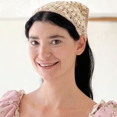  Tümay Karakaya