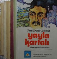 7 Tiyatro Kitabı - 5 / Yayla Kartalı, Hayaletler Sonatı, Cesaret Ana ve Çocukları, Babile Bir Melek İniyor, Rosmersholm, Güneşte On Kişi, Yüksek Sosyete / 6-D-48