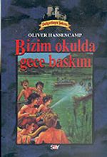 Dehşetkaya Şatosu 2/Bizim Okulda Gece Baskını