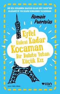 Eyfel Kulesi Kadar Kocaman Bir Bulutu Yutan Küçük Kız