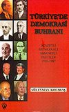 T&uuml;rkiye'de Demokrasi Buhranı 7-G-32