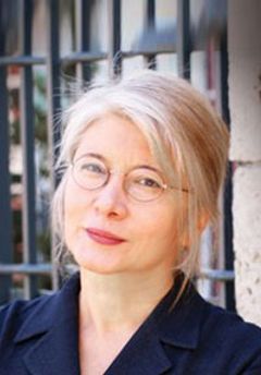 Emine Ülker Tarhan