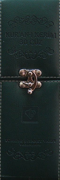 Kur'an-ı Kerim 30 Cüz (Çantalı 17,5x24.5) (Karton Kapak)