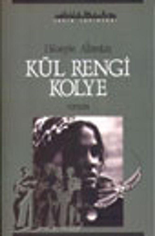 Kül Rengi Kolye