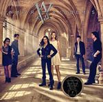 Vampir Akademisi 2014 Takvimi & Filme Özel Çıkartmalı Kitap