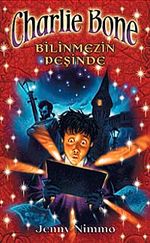 Charlie Bone Bilinmezin Peşinde