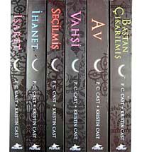 Gece Evi Serisi İlk Altı Kitap (6 Kitap)