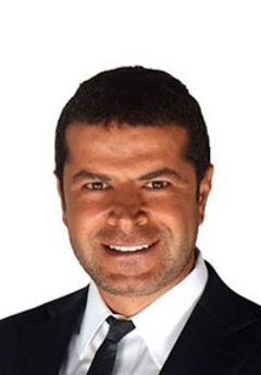  Cüneyt Özdemir
