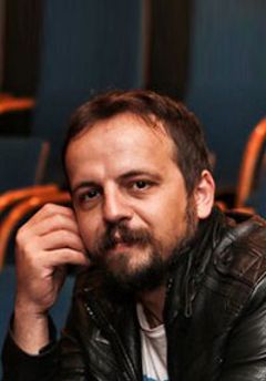  Mahir Ünsal Eriş