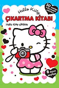 Hello Kitty Çiftlikte Çıkartma Kitabı