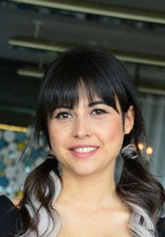  Ayşegül Dede