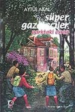 Süper Gazeteciler 2 / Parktaki Esrar