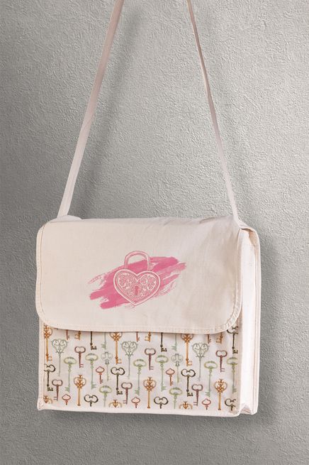 Postacı Bez Çanta - Kalbimin  Anahtarı