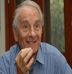  Dominique Lapierre