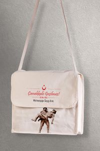 Postacı Bez Çanta - Çanakkale Zaferi - Mehmetciğe Saygı Anıtı