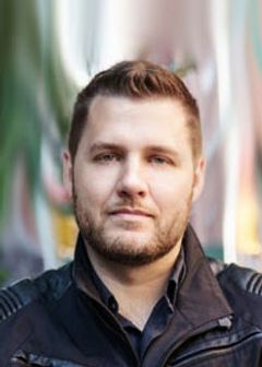  Mark Manson