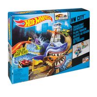 Hot Wheels Renk Değiştıren Araçlar Sharky Yarış Seti (BGK04)