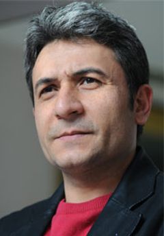  Özkan Gözel