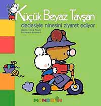 Küçük Beyaz Tavşan Dedesiyle Ninesini Ziyaret Ediyor