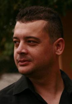  Umut Çalışan