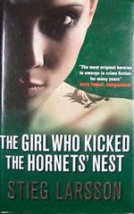 The Girl Who Kicked the Hornets' Nest (Ciltli)