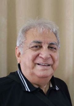  Tuncer Cücenoğlu