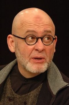  Münib Engin Noyan