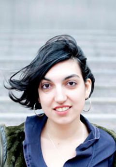  Elif Batuman